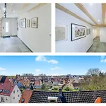 Stylisches Mit Terrasse In Der Altstadt Von *