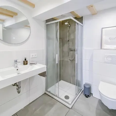 Apartment Stylisches Mit Terrasse In Der Altstadt Von